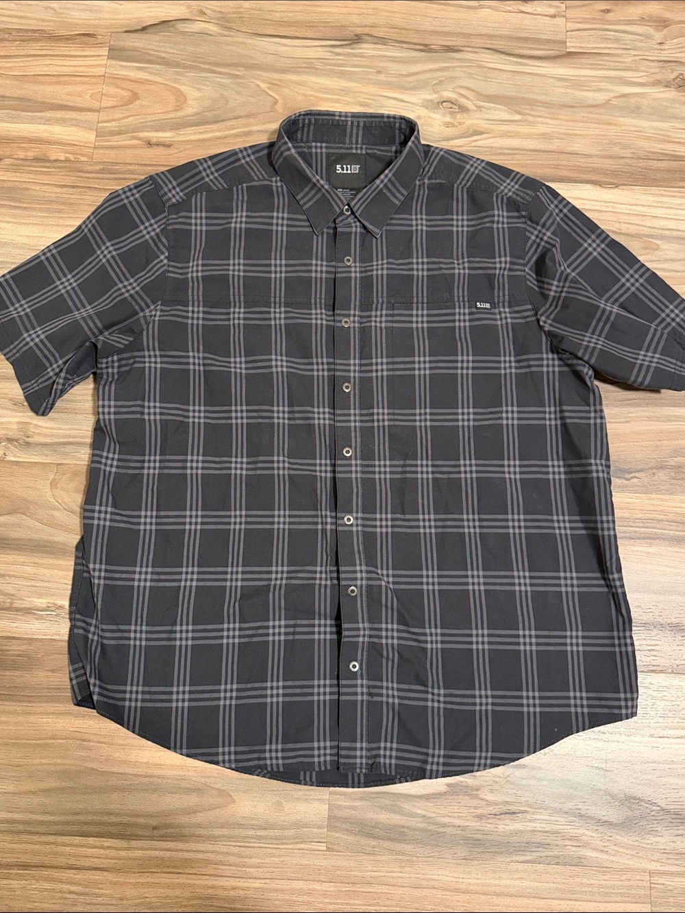 5.11 Tactical Shirt Men's L Black Plaid Short Sleeve Snap Button Lightweight